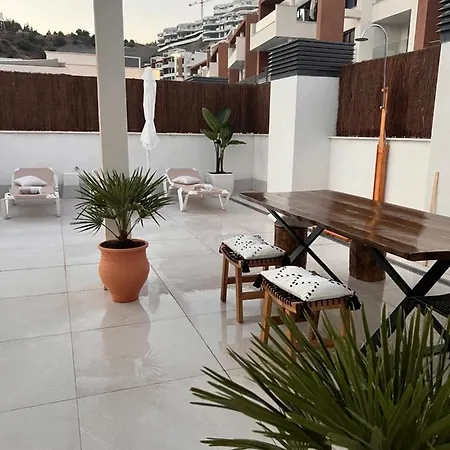 Tropical Penthouse With Big Roof Terrace Apartment Malaga